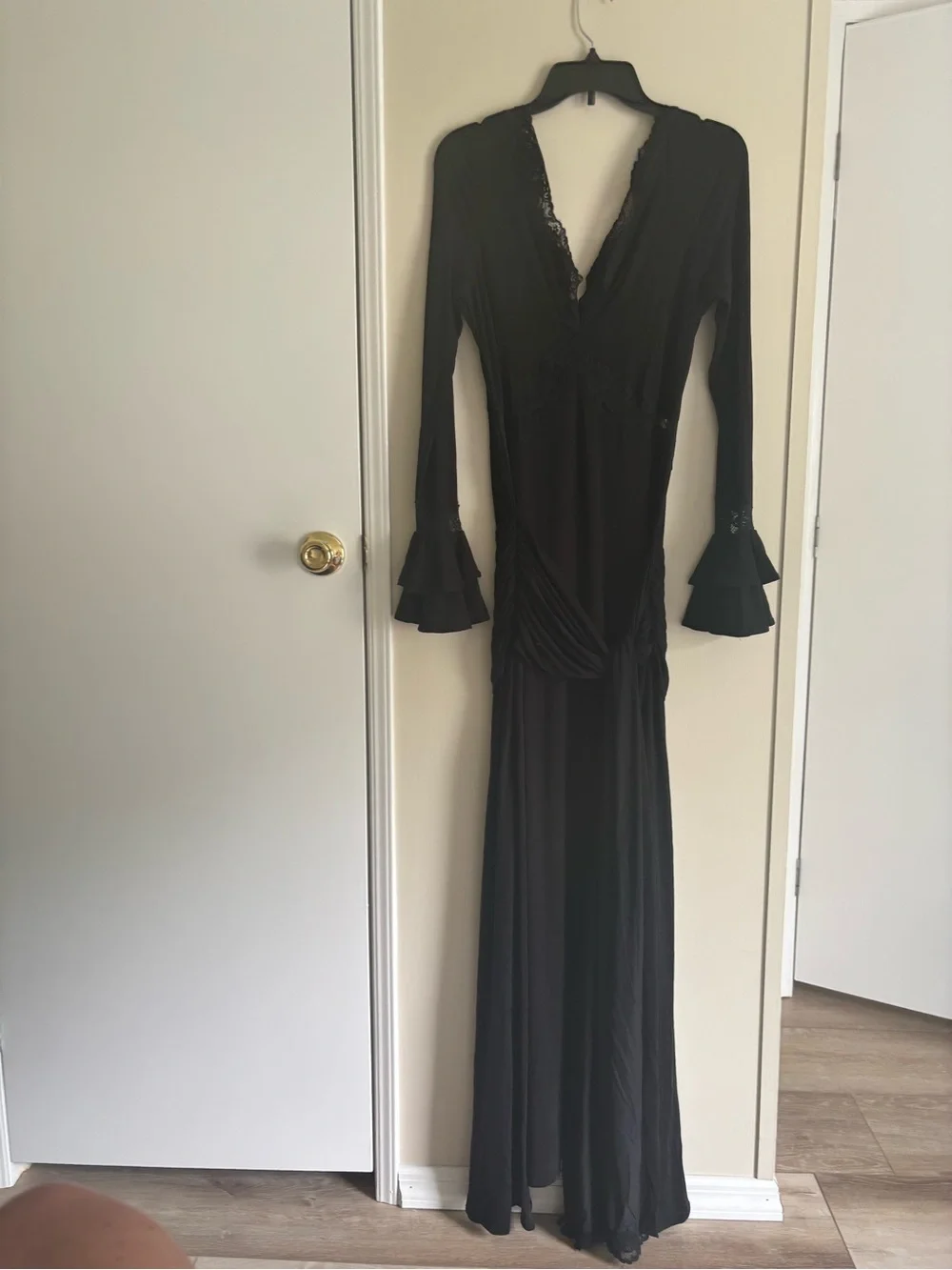 NWT Meshki Electra Slinky Lace Maxi Dress - XL - Picture 2 of 4